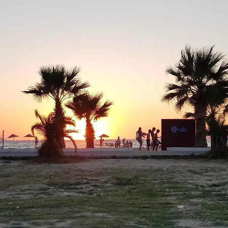Esin Sitesi Kusadasi Appartement *