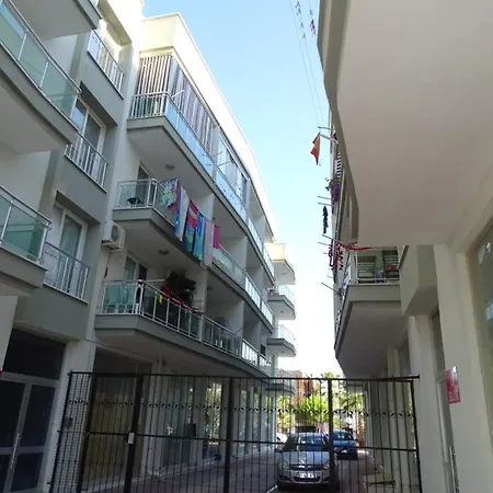 Appartement Esin Sitesi Kusadasi Davutlar