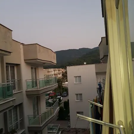 Esin Sitesi Kusadasi 达武特拉尔